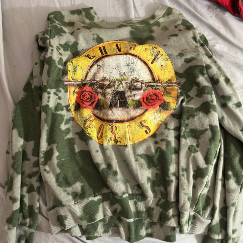 guns n’ roses sweater